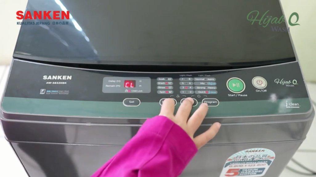 Sanken Mesin Cuci 1 Tabung AW-S832HBK Top Loading 8Kg Hijab Series