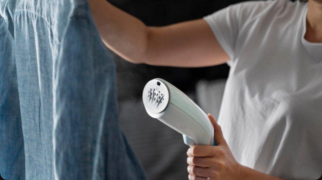 Ilustrasi Setrika Uap.