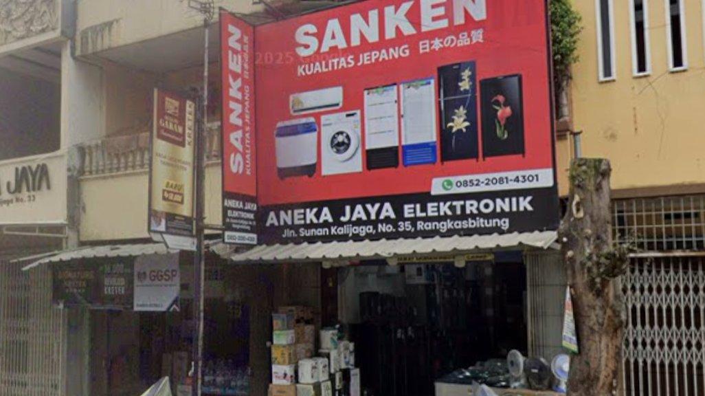 Foto Toko Aneka Jaya Elektronik di Jl. Sunan Kalijaga, Muara Ciujung Barat, Kecamatan Rangkasbitung, Kabupaten Lebak, Banten 42312, yang diambil Google Maps pada Maret 2025.