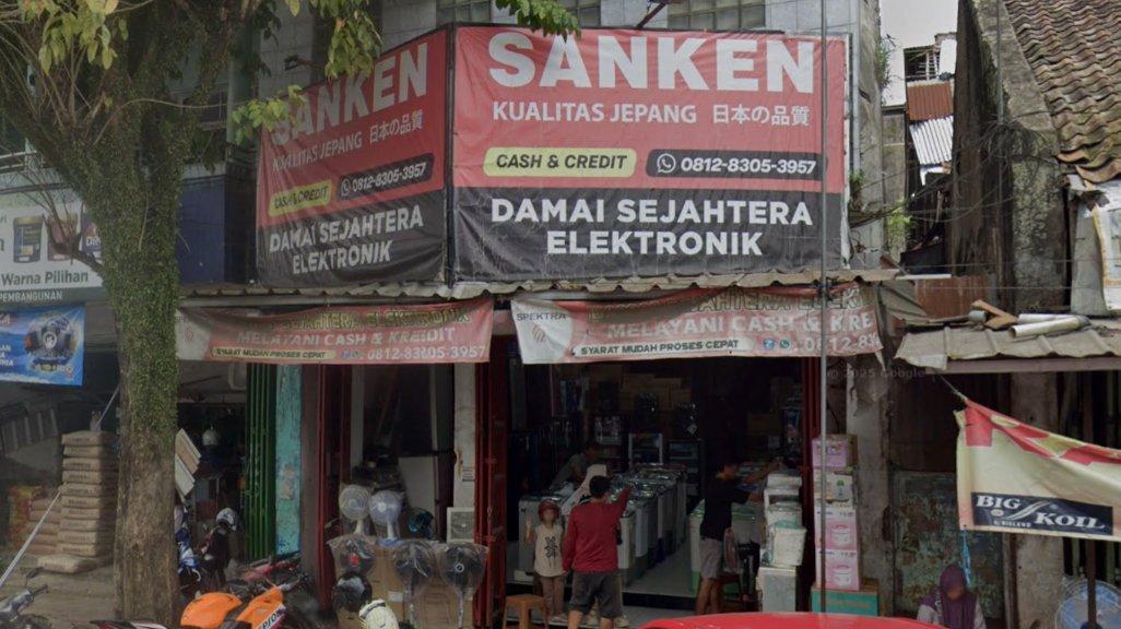 Foto Toko Damai Sejahtera Elektronik di Jl. Sunan Kalijaga No.22 Block B, Muara Ciujung Timur, Kecamatan Rangkasbitung, Kabupaten Lebak, Banten 42314, yang diambil Google Maps pada Maret 2025.