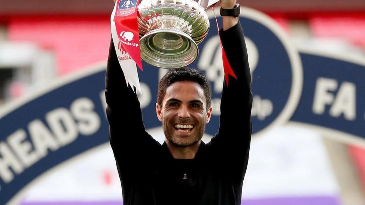 FOTO PELATIH - Foto pelatih Arsenal, Mikel Arteta. Arteta percaya diri bisa dengan skuadnya untuk angkat gelar Liga Inggris dan Liga Champions, Kamis (27/11/2025).