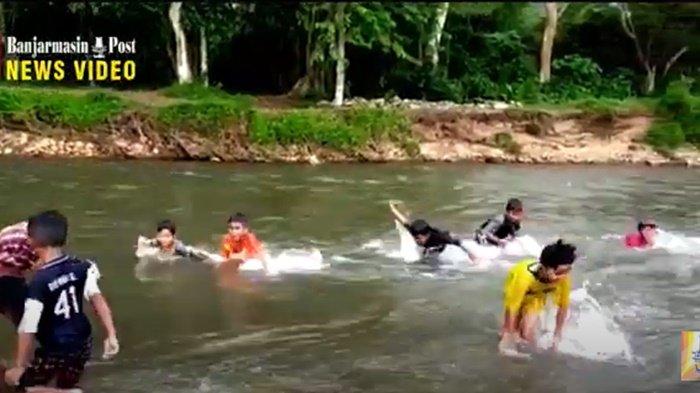 Wisata pemandian Maranting di Desa Gunung Batu, Kecamatan Tebing Tinggi, Kabupaten Balangan, Provinsi Kalimantan Selatan (Kalsel), Selasa (14/7/2020).