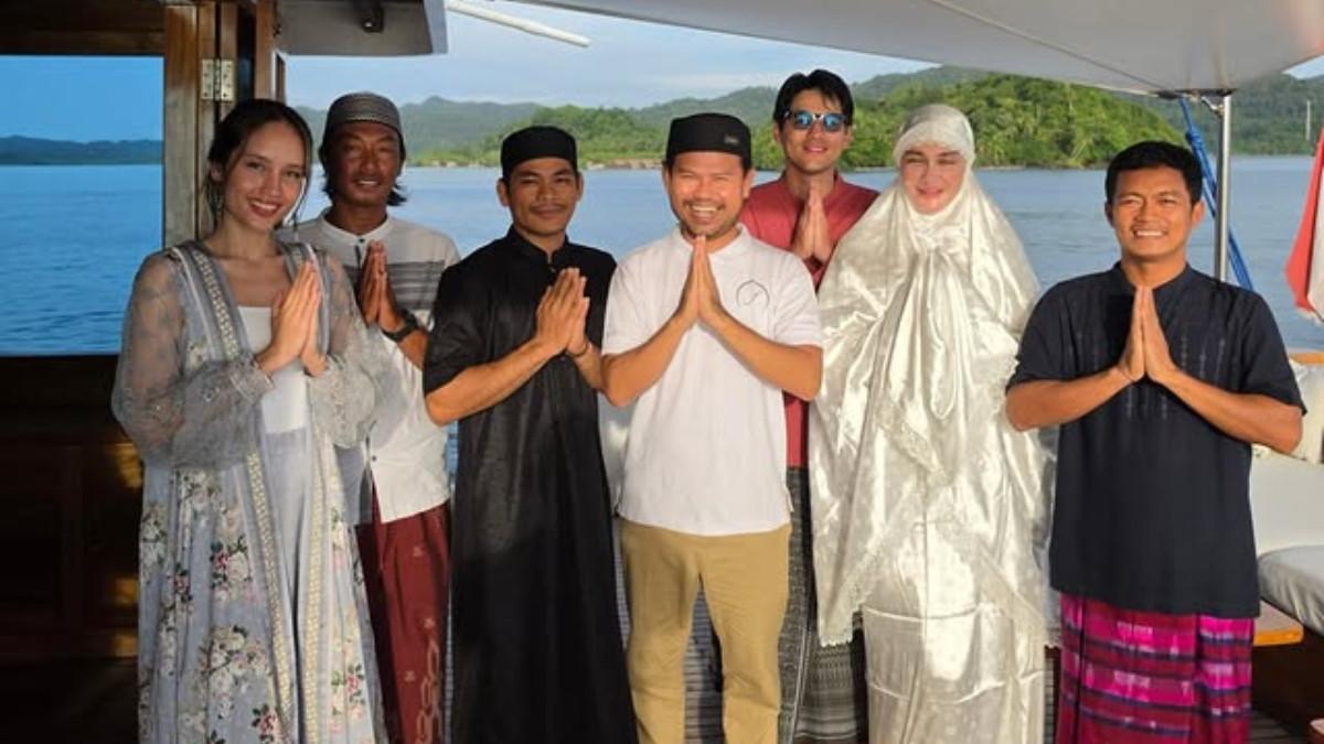SOSOK ARTIS - Luna Maya dan Maxime Bouttier rayakan Lebaran 2026 di Raja Ampat.