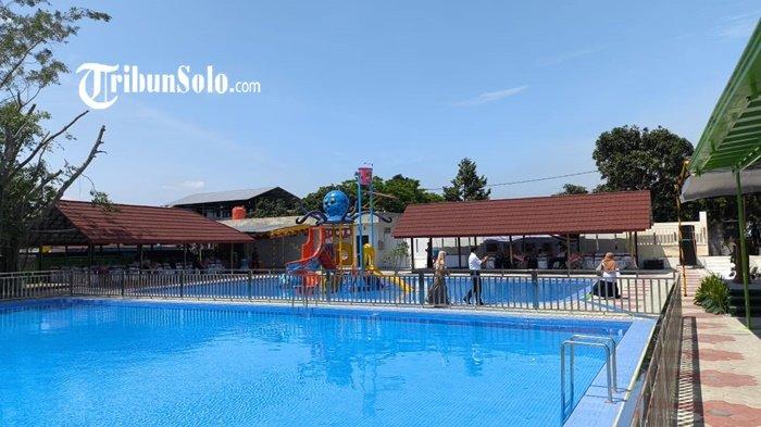 WISATA KLATEN -  Umbul Gedhe Klaten, menampilkan kolam anak dengan wahana permainan serta area kolam dewasa.