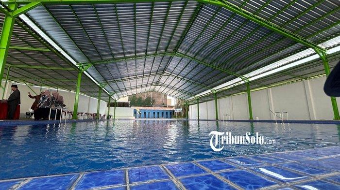 WISATA KLATEN - Kolam renang khusus untuk wanita yang berada di Umbul Gedhe, Desa Wunut, Tulung, Klaten.