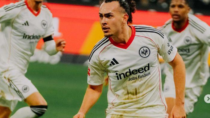 PEMAIN EINTRACHT FRANKFURT -