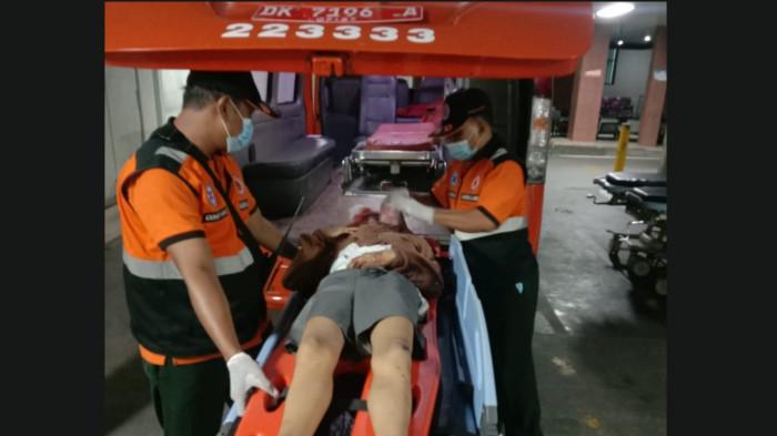 Laka lantas di depan Kantor Dinas Pertanian Kota Denpasar, Jalan Raya Sesetan KM 8, Denpasar sekitar pukul 03.00 WITA, pada Minggu 22 Maret 2026. Kecelakaan, Pemotor Ini Meninggal Usai Hantam Pohon Di Sesetan Bali, Alami Pendarahan Hebat