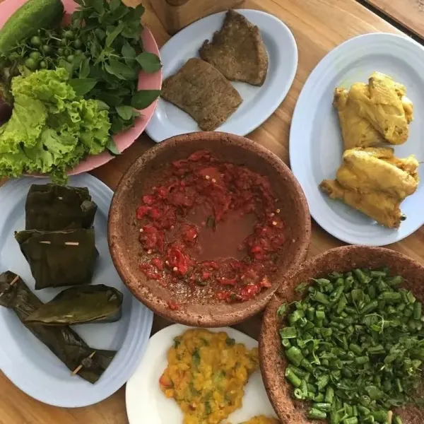 Kuliner enak di tol Trans Jawa Kuliner enak di tol Trans Jawa