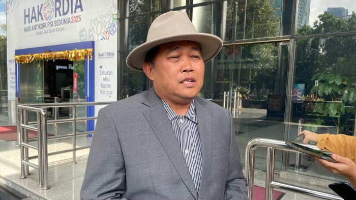 Koordinator Masyarakat Anti Korupsi Indonesia (MAKI) Boyamin Saiman angkat bicara mengenai pengalihan status penahanan mantan Menteri Agama Yaqut Cholil Qoumas dari Rumah Tahanan (Rutan) menjadi tahanan rumah.