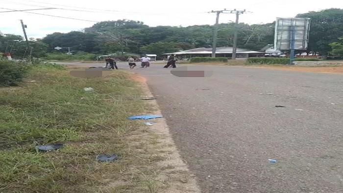 Penampakan lokasi kejadian laka lantas di Jalan Raya Manggar, Desa Kacang Butor, Kecamatan Badau, Kabupaten Belitung pada Selasa (24/3/2026).