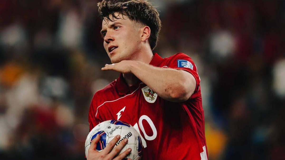 PROFIL PEMAIN - Sosok Ole Romeny berselebrasi usai mencetak gol di laga debutnya untuk Timnas Indonesia (20/3/2025).