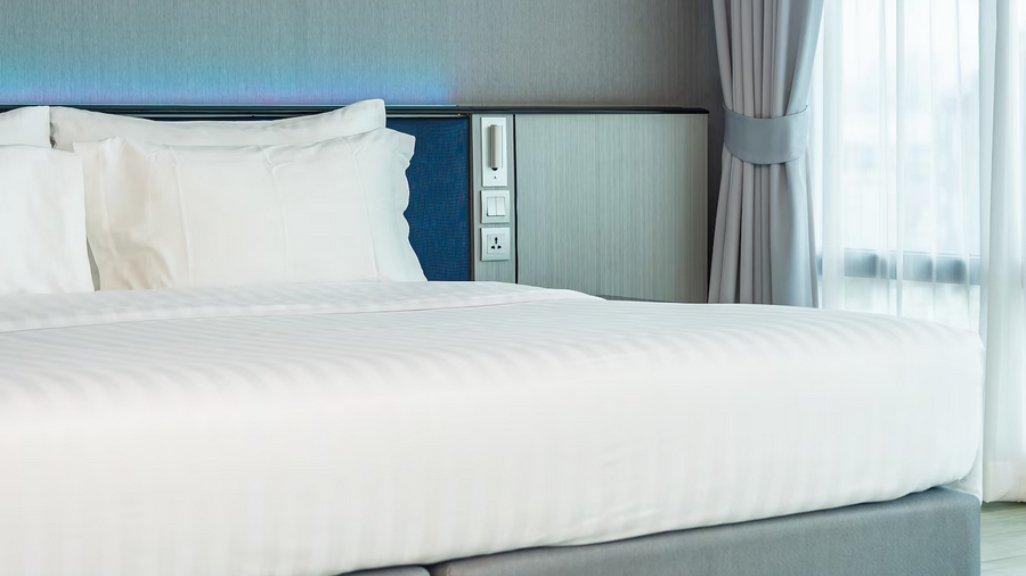 Ilustrasi keuntungan punya steamer baju.