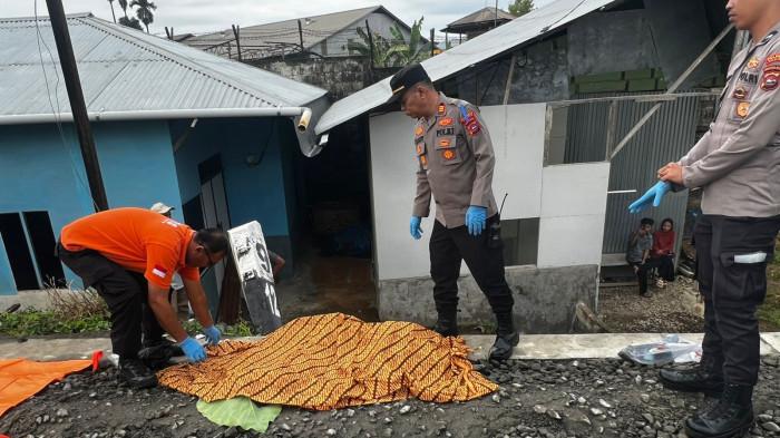 WARGA TERTABRAK KERETA - Seorang warga dilaporkan tertabrak kereta api di kawasan Limau Manis Selatan, Kecamatan Pauh, Kota Padang, Sumatera Barat, Rabu (25/3/2026). Kapolsek Pauh, AKP Edi Harto, menyebut awalnya ada laporan penemuan mayat pada pukul 05.30 WIB.