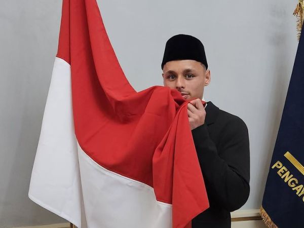 Profil Dean James, pemain naturalisasi dan menjadi bek andalan Timnas Indonesia 