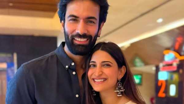 उजैर बलोचच्या भूमिकेत तुझा अभिनय जबरदस्त आहे. सहज आणि कधी न विसरण्यासारखी Acting आहे. लोक तुझ्यासोबत फोटो काढतायत. कौतुकाचे मेसेजेस पाठवत आहे. तुझ्याजवळून जाताना लोकांच्या ह्दयाचे ठोके वाढतात. हा क्षण तुझा आहे असं अहानाने दानिशसाठी लिहिलय. 