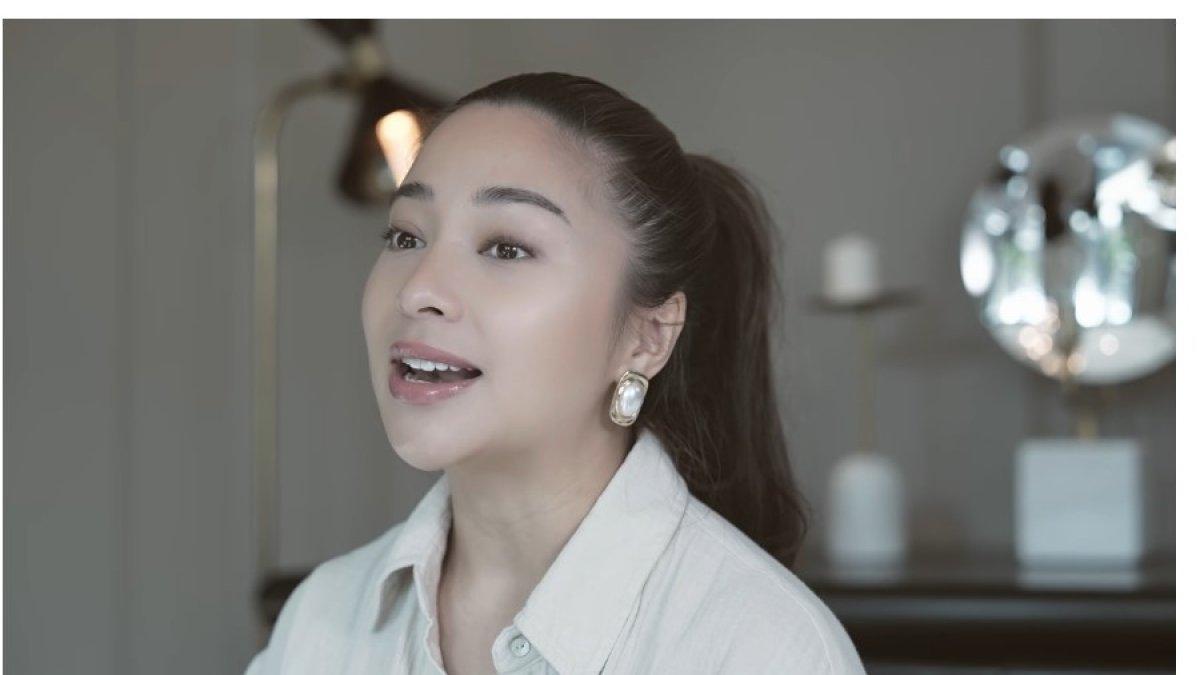 NIKITA WILLY BERHIJAB - Nikita Willy tampil mengenakan hijab saat menghadiri berbagai kegiatan usai Lebaran 2026, termasuk ketika olahraga di gym dan membuat podcast bersama keluarga.