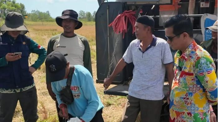 Bupati Nunukan panen padi 02 26032026.jpg