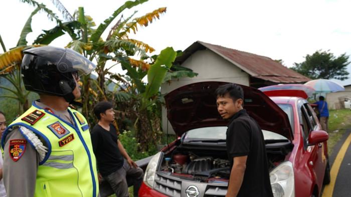 tanjakan gentong macet 263