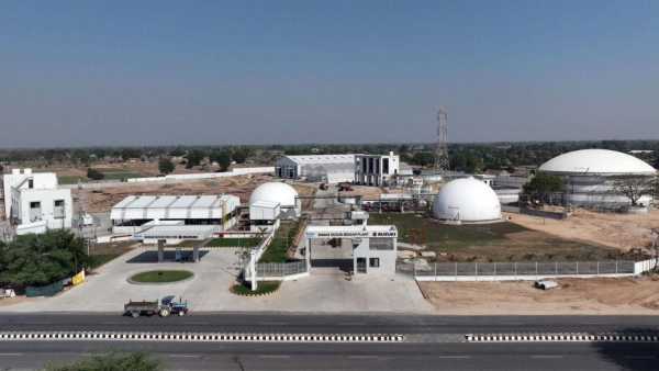 Gujarat: Banas BIO-CNG will strengthen the 'Green Gujarat' mission, reducing carbon emissions by 6,750 tons every year.