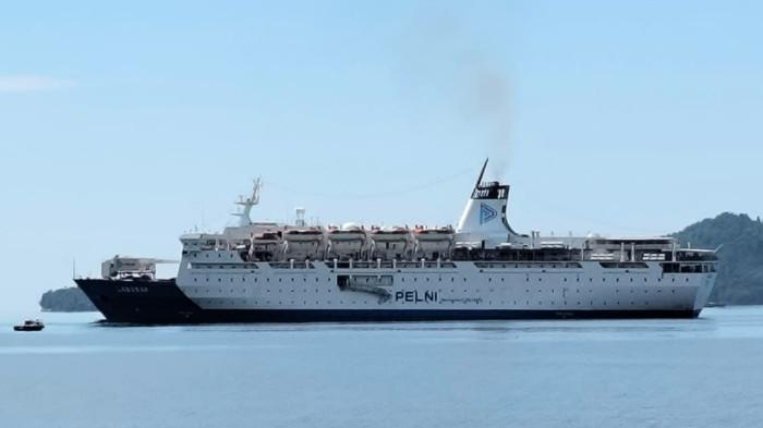 Kapal Pelni hendak Masuk di Pelabuhan Laut Fakfak Papua Barat, Jumat (6/2/2026).