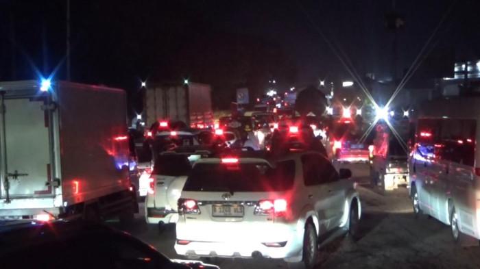 CIKOPO MACET KARENA ONE WAY