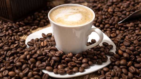 Is it right or wrong to drink coffee on an empty stomach in the morning? Learn from a dietitian