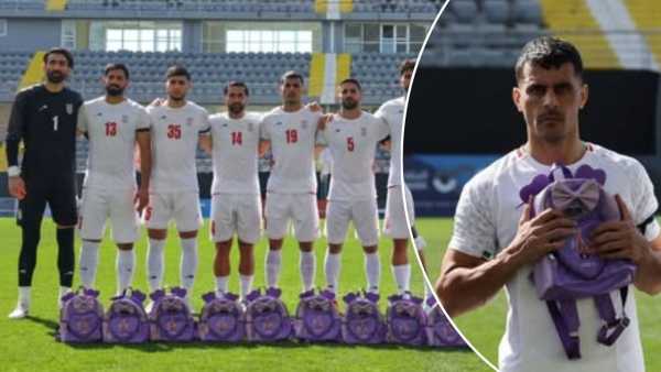 School bags in hands, black armbands… Iran's football team paid tribute to the girls of Minab School, Video