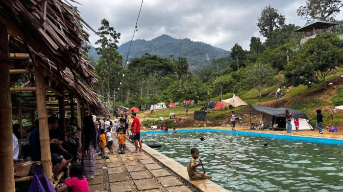 Wisata alam Puncak Kunyi di Desa Kunyi, Kecamatan Anreapi Kabupaten Polman, Sulbar,
