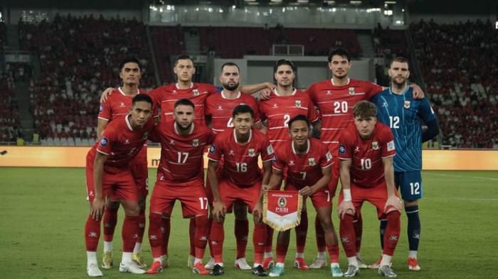 Pemain Timnas Indonesia berpose jelang laga FIFA Series 2026 melawan Saint Kitts and Nevis di Stadion Utama Gelora Bung Karno, Jumat (27/3/2026).(KOMPAS.COM/ANTONIUS ADITYA MAHENDRA)