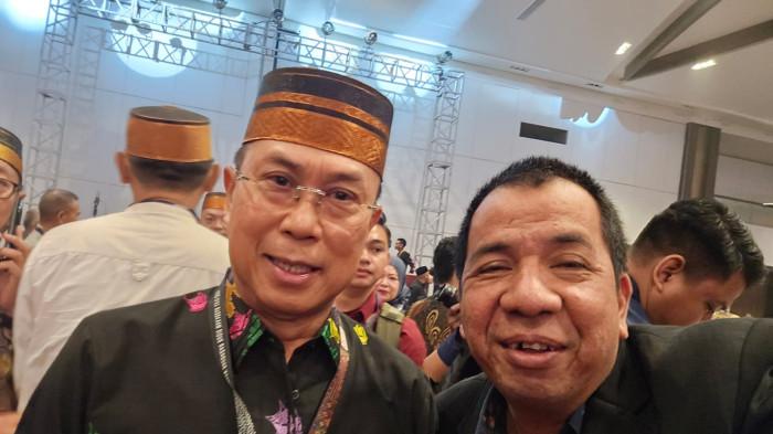 PSBM - Bendahara KKSS Sulut Salahuddin Ganggong bersama Gubernur Sultra Mayjen TNI (Purn) Andi Sumangerukka saat menghadiri Pertemuan Saudagar Bugis Makassar (PSBM) XXVI di Kota Makassar, Sulsel, 26 Maret 2026. Acara ini turut dihadiri Gubernur Sulut Yulius Selvanus Komaling yang tampil sebagai salah satu pembicara.