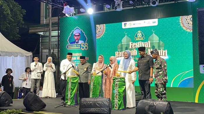 FESTIVAL RAUDHAH - Wakil Wali Kota Palu, Imelda Liliana Muhidin, hadir langsung untuk membuka festival Raudhah secara simbolis, Sabtu (28/3/2026).