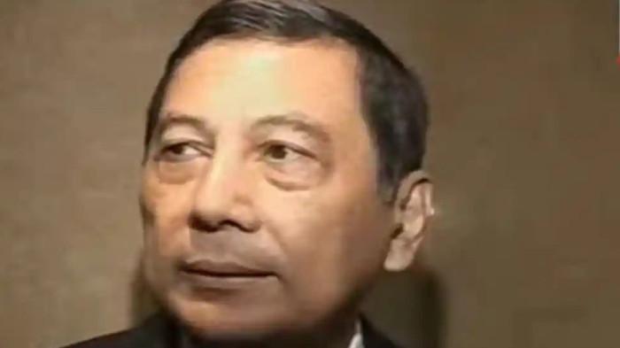 JUWONO SUDARSONO MENINGGAL - Juwono Sudarsono semasa hidup saat masih menjabat sebagai Menhan RI. Kabar duka, mantan menteri pertahanan (Menhan) RI Juwono Sudarsono meninggal dunia hari ini, Sabtu (28/3/2026). (Tangkap layar YouTube AP Archive)