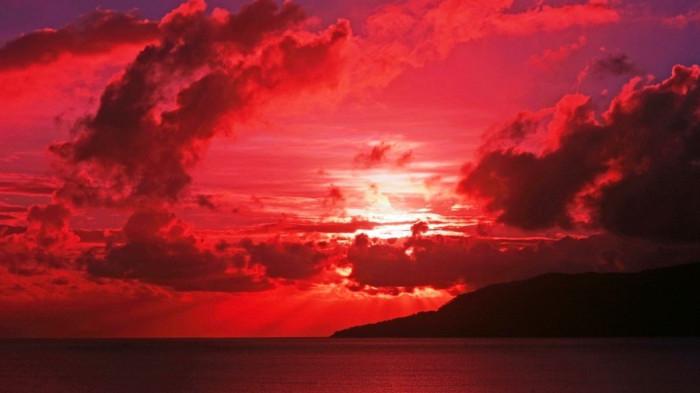 fenomena langit merah darah