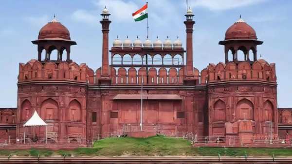 Red Fort (1)