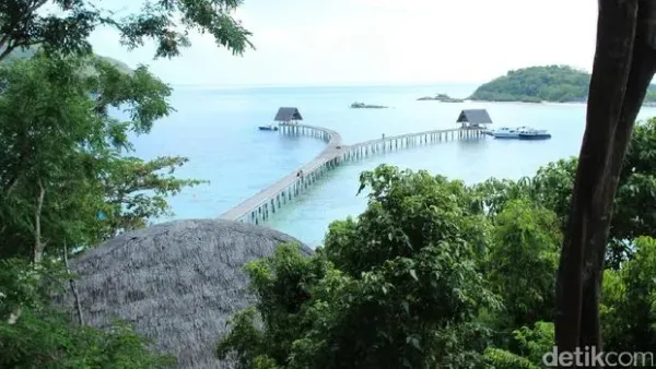 Pulau Bawah di Anambas Pulau Bawah di Anambas