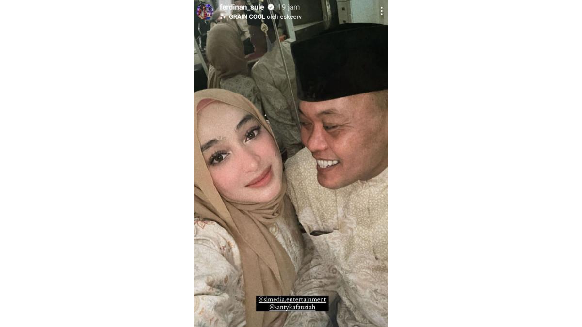 KABAR ARTIS - Sule mengaku berencana menikahi Santyka Fauziah tahun depan.