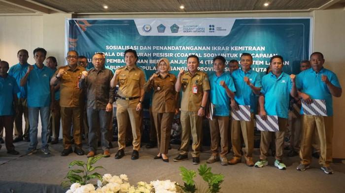 penandatanganan ikrar kemitraan bagi kepala desa dan lurah pesisir