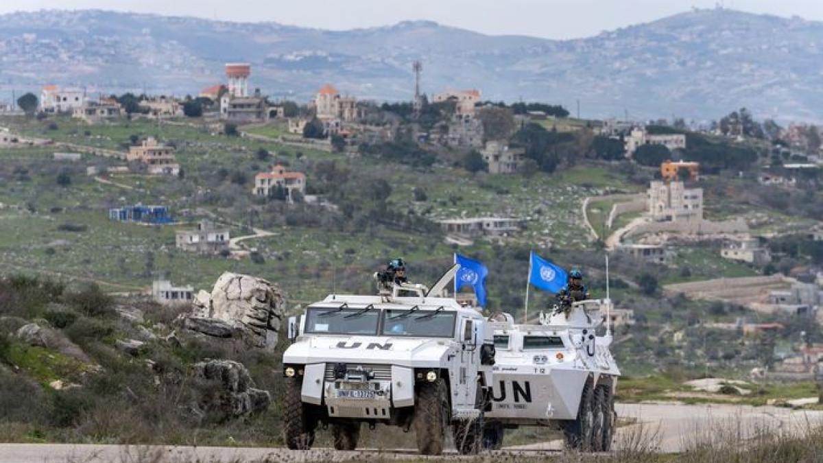 PRAJURIT TNI GUGUR - Kenangan terakhir istri Praka Farizal Prajurit TNI yang Gugur di Lebanon, Sempat Tinggalkan Komentar ini di Instagram.