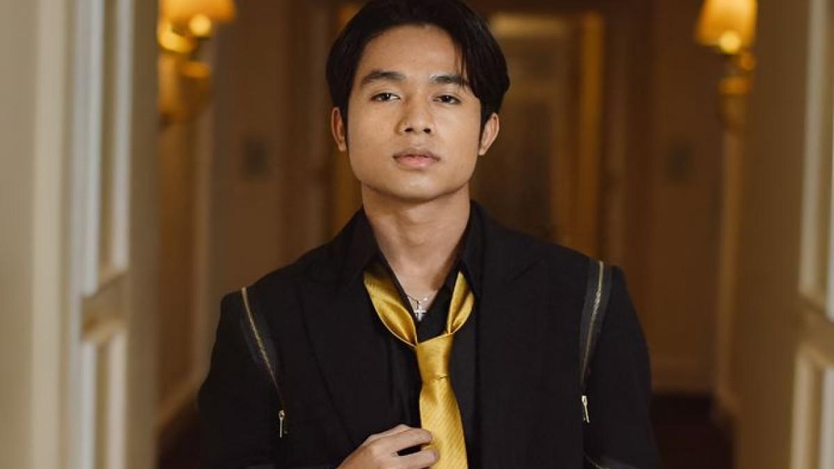 KABAR ARTIS - Betrand Peto Putra Onsu akhirnya angkat bicara soal isu yang menyebutnya mencuri parfum dan uang milik Bundanya, Sarwendah.