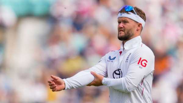 Ben Duckett: Ben Duckett committed this crime on the middle of the road, fined Rs 1.37 lakh