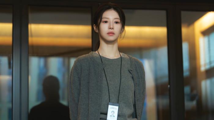 Cuplikan adegan drama korea We Are All Trying Here diunduh dari rilis Netflix