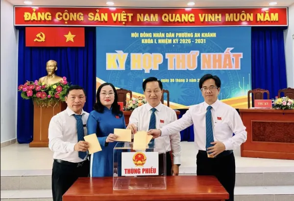 Phường Sài Gòn, An Khánh, Đức Nhuận… hoàn thành bầu chức danh lãnh đạo - Ảnh 2.