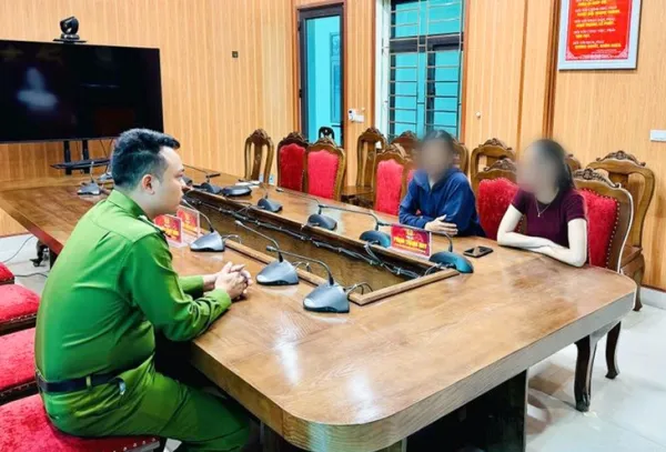 Tìm thấy 3 mẹ con trong vụ để lại thư 'tuyệt mệnh' và dép trên cầu rồi mất tích - Ảnh 1.