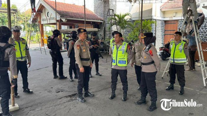 ILUSTRASI - Apel personel kepolisian resor kota (Polresta) Solo jelang pengamanan Hari Raya Paskah, Rabu (1/4/2026). Polresta Solo menerapkan skema pengamanan prioritas untuk memastikan perayaan Hari Raya Paskah 2026.