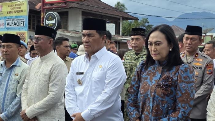 TANGGAP: Di bawah komando Gubernur Sulut Mayjen TNI (Purn) Yulius Selvanus dan Wakil Gubernur Dr J Victor Mailangkay, langkah tanggap darurat langsung dijalankan untuk memastikan keselamatan warga.