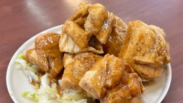 Bau 'Tahu Busuk' Menyengat, Restoran Ini Terpaksa Hapus Menu Andalan!