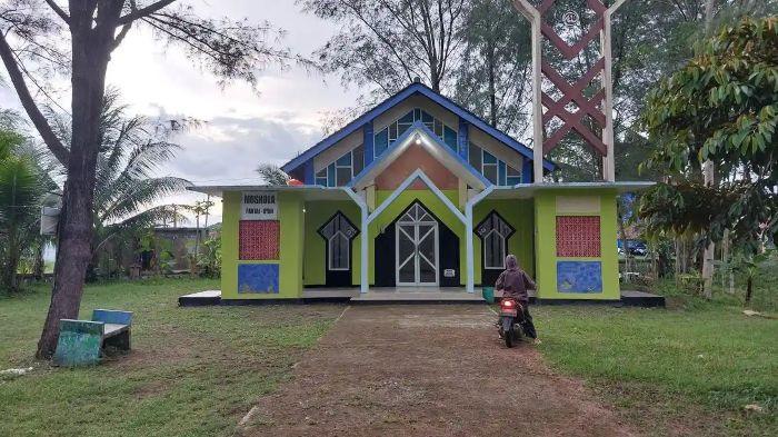 Lokasi musala di kawasan wisata Logending Kecamatan Ayah Kabupaten Kebumen