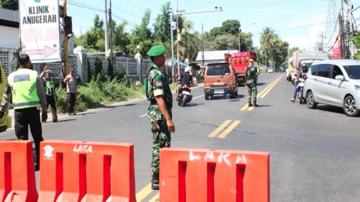 TNI di kemacetan Ketapang