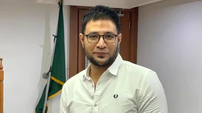 KASUS AMMAR ZONI - Ammar Zoni saat jalani sidang di Pengadilan Negeri Jakarta Pusat, Senin (9/2/2026). Aktor Ammar Zoni dituntut 9 tahun penjara dan denda Rp500 juta atas kasus dugaan peredaran narkoba di dalam penjara.