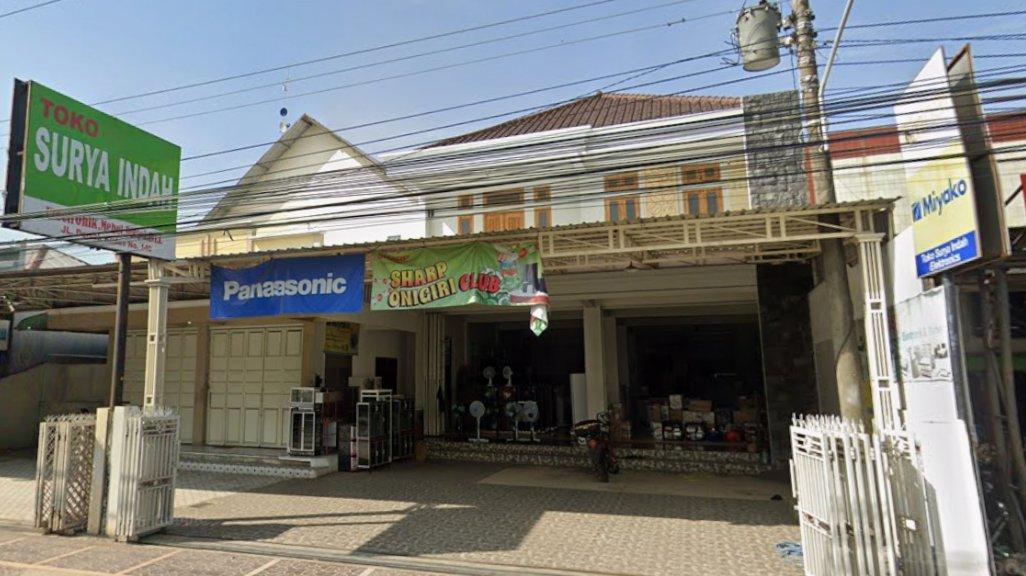 Foto Toko Surya Indah Elektronik di Jl. Raya Demak - Kudus No.140, Tanubayan, Bintoro, Kecamatan Demak, Kabupaten Demak, Jawa Tengah 59511, yang diambil Google Maps pada Juli 2024.